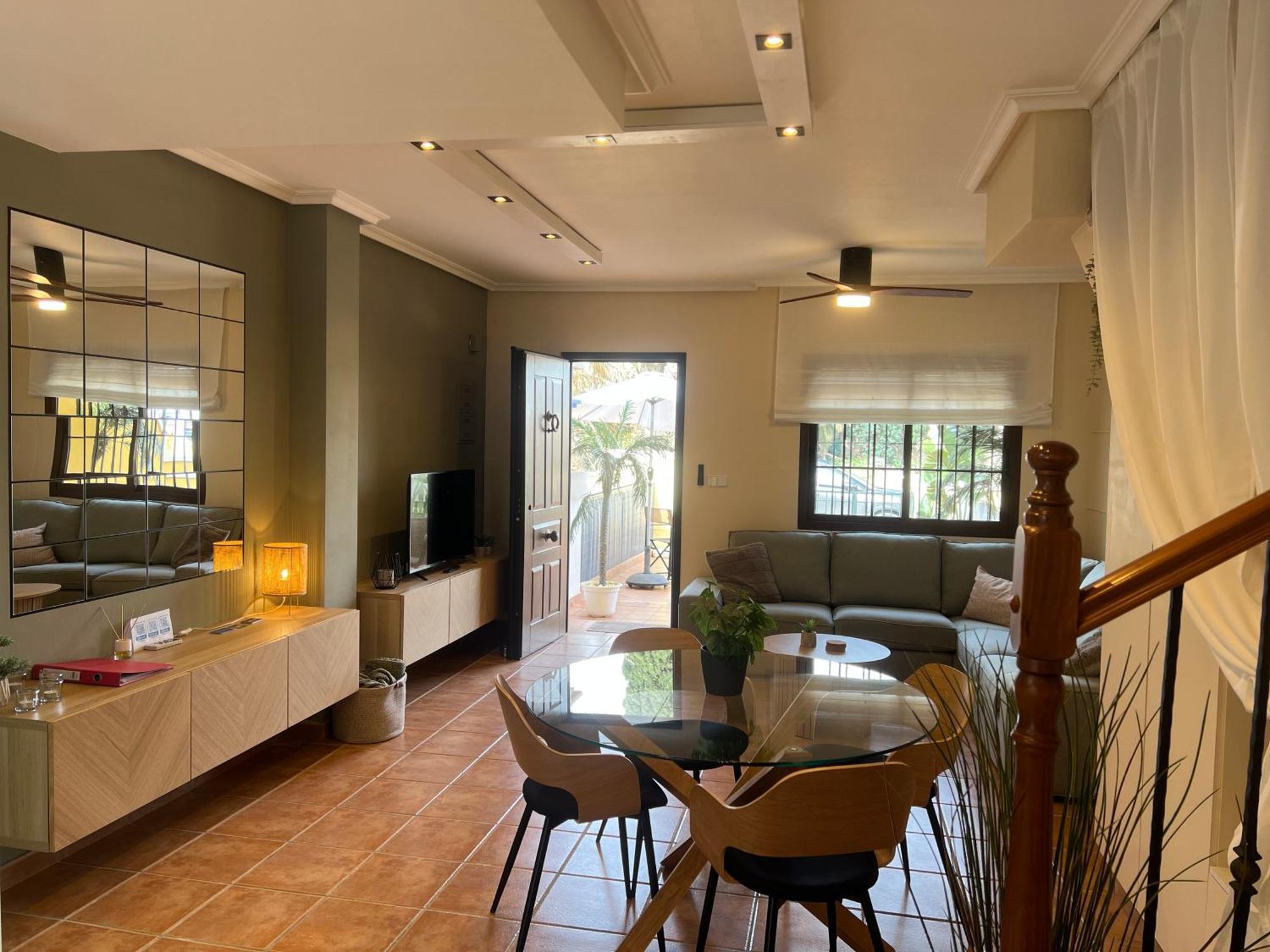 Casa Rodasa - 2 Bedrooms, Roof Terrace, Airco, Front-Terrace, Back-Patio, Communal Pool, Etc Eksteriør bilde